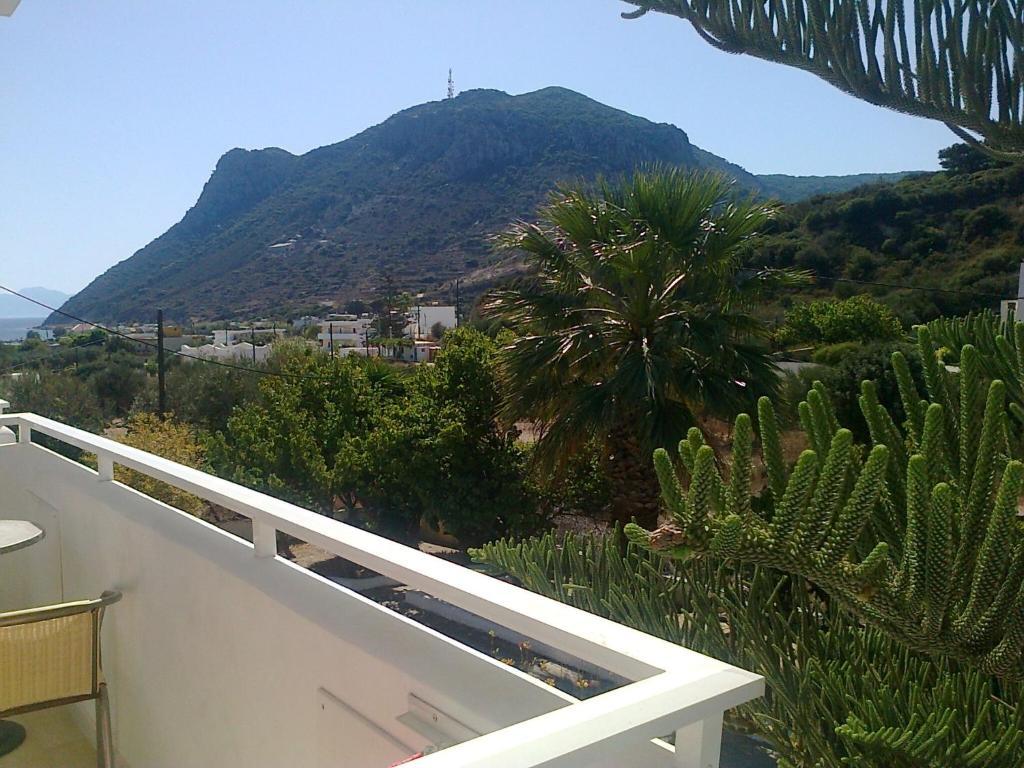 Dionysia Apartments Kéfalos Quarto foto