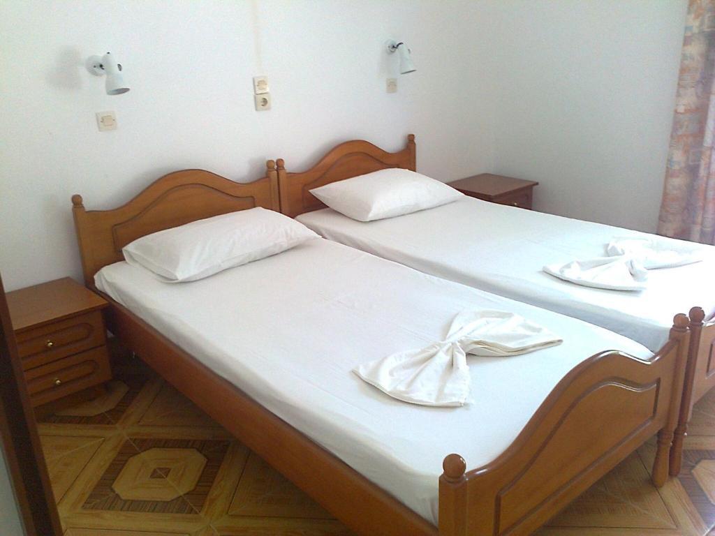 Dionysia Apartments Kéfalos Quarto foto